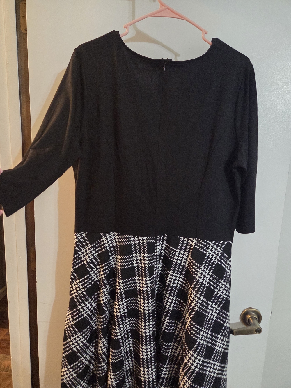 Black Plaid Fit & Flare Long-Sleeve Dress